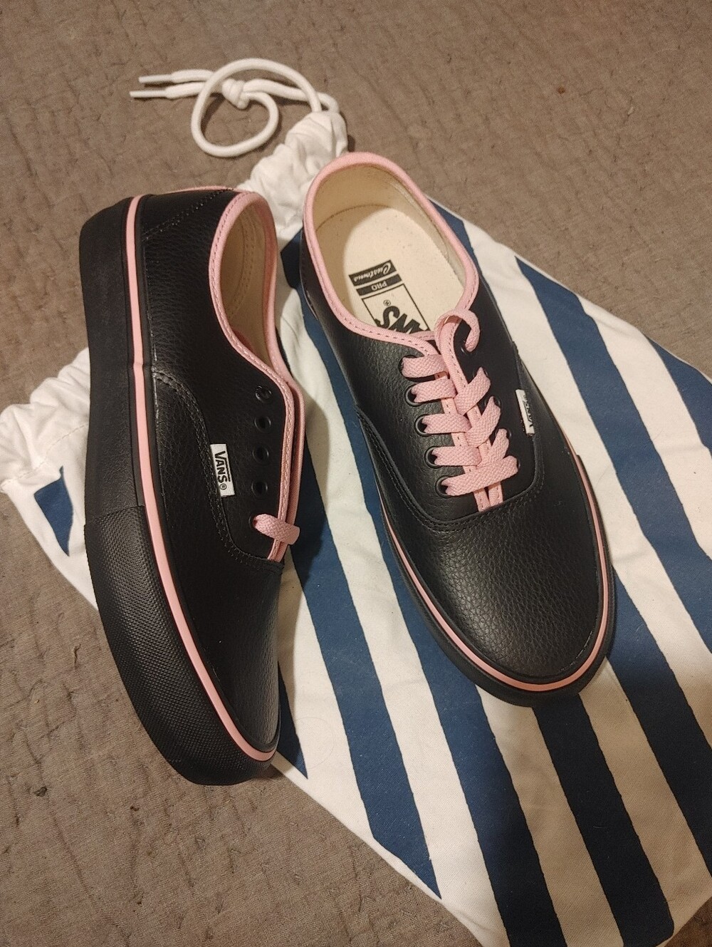 Men's Custom Vans Size 7